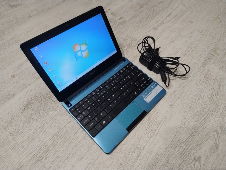 Netbook Acer D270 Atom N2600 4 x 1.60 GHz Dysk 320Gb DDR3 4Gb HDMI