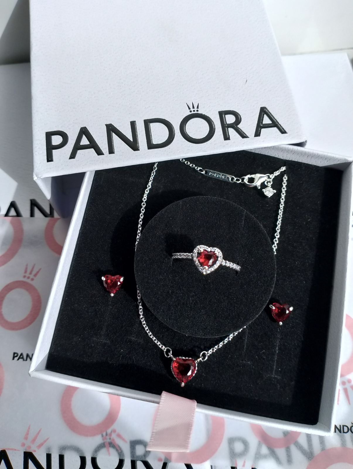 Комплект прикрас Пандора червоне серце Pandora набор кольцо Каблучка