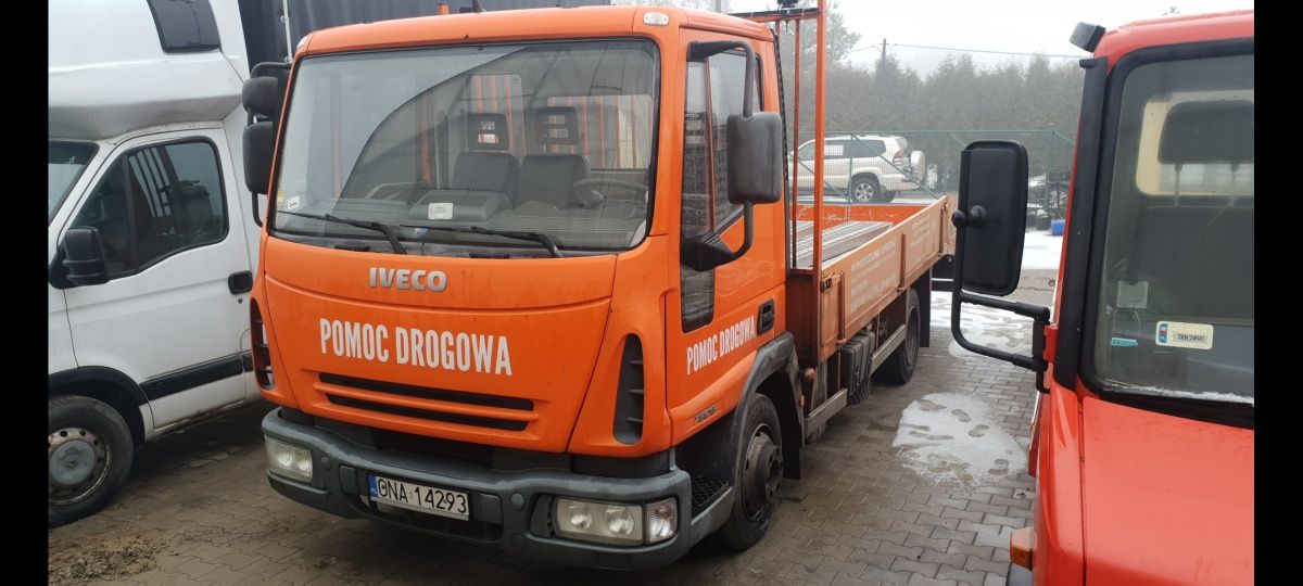 Na części Iveco 74E15 laweta pomoc drogowa