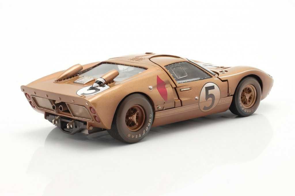 1:18 Shelby Collectibles Ford GT40 Mk II #5 3rd 24h LeMans 1966
