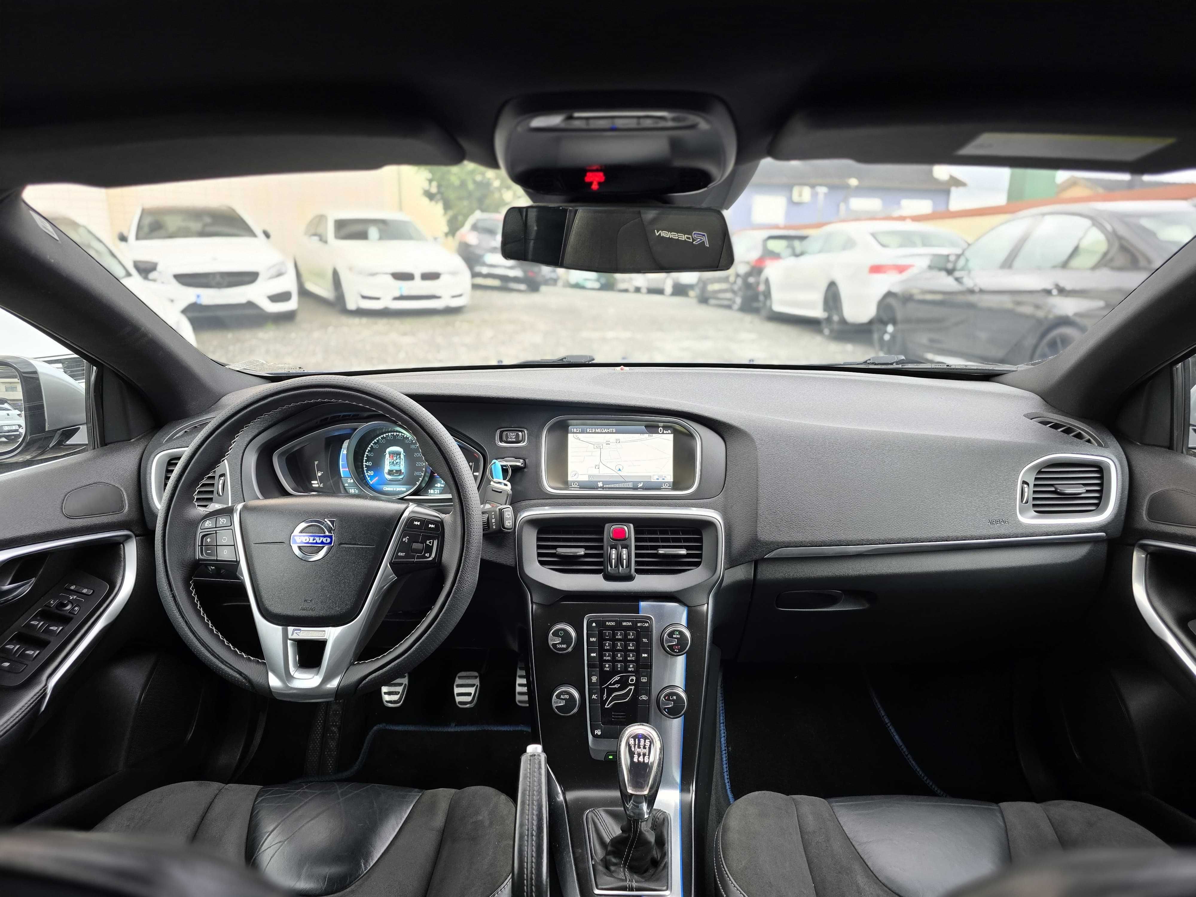 VOLVO V40 D2 R-DESIGN 1.6 115CV "FULL EXTRAS"