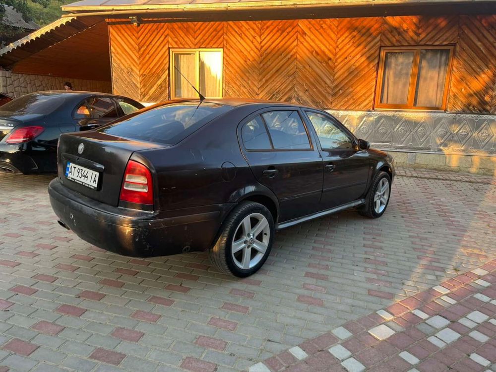 Skoda octavia tour 2001 рік