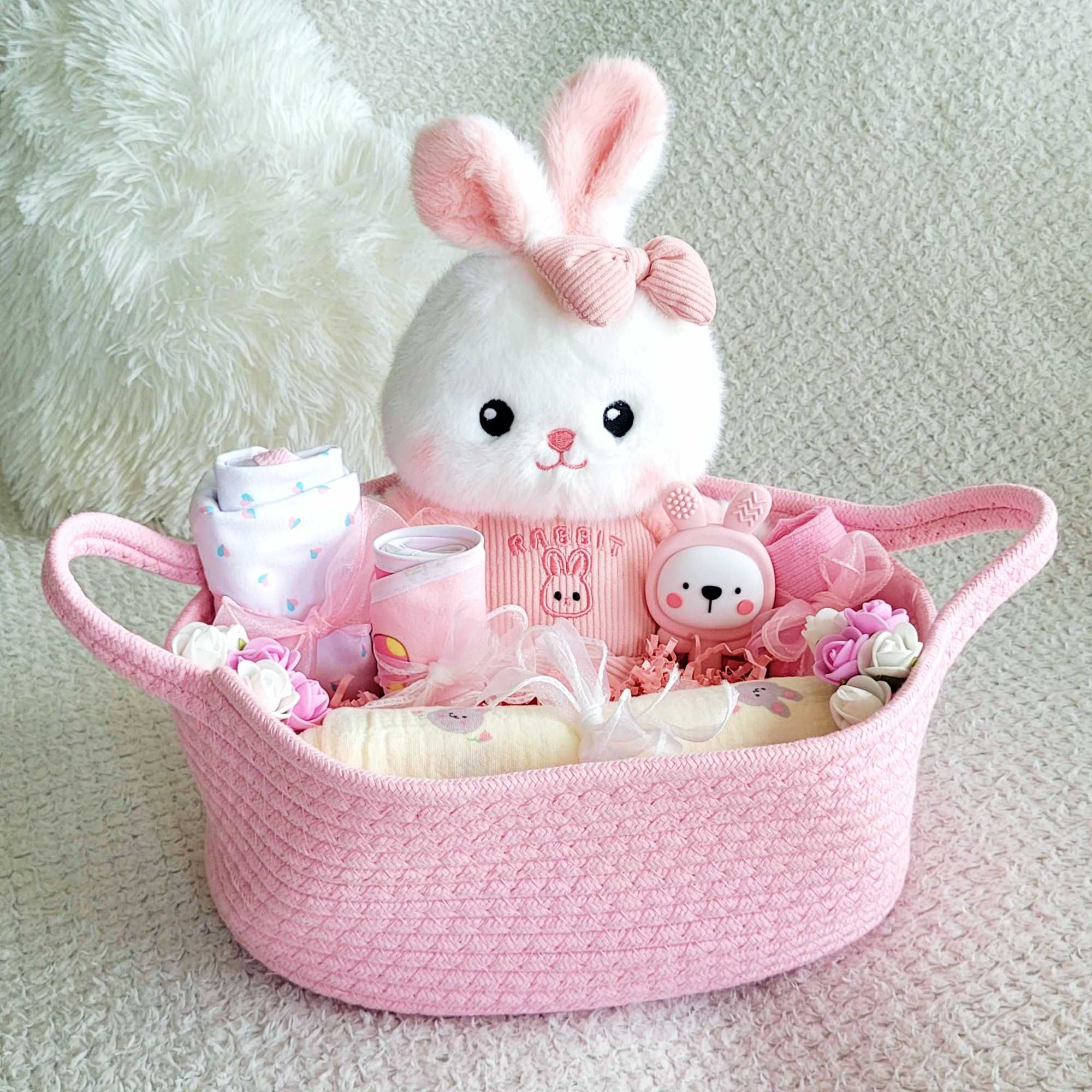 Kosz prezentowy na baby shower / chrzest prezent dla mamy i noworodka