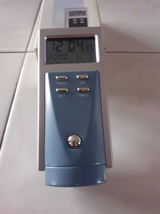 Budzik LCD Z Latarką