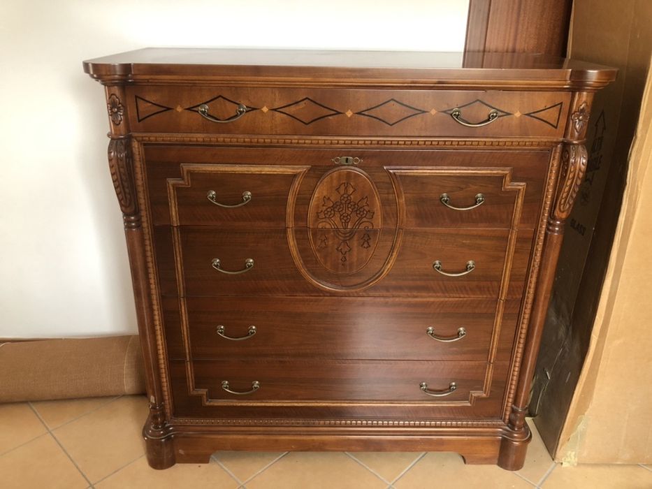 Movel aparador com secretaria