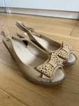 Buty na koturnie r.38