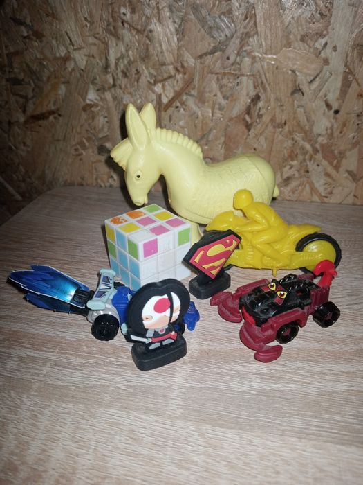 Маленькие игрушки
