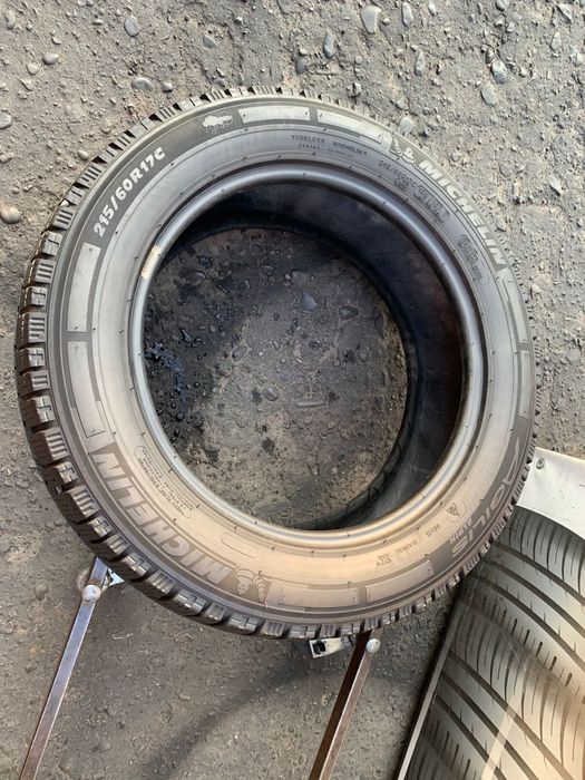 Шини 215/60 R17C Michelin 2022/17p зима 7,4/6,6мм