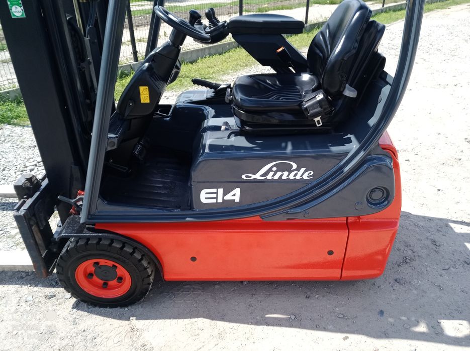 Wózek widłowy Linde E-12,E-14,E-15, E-16.