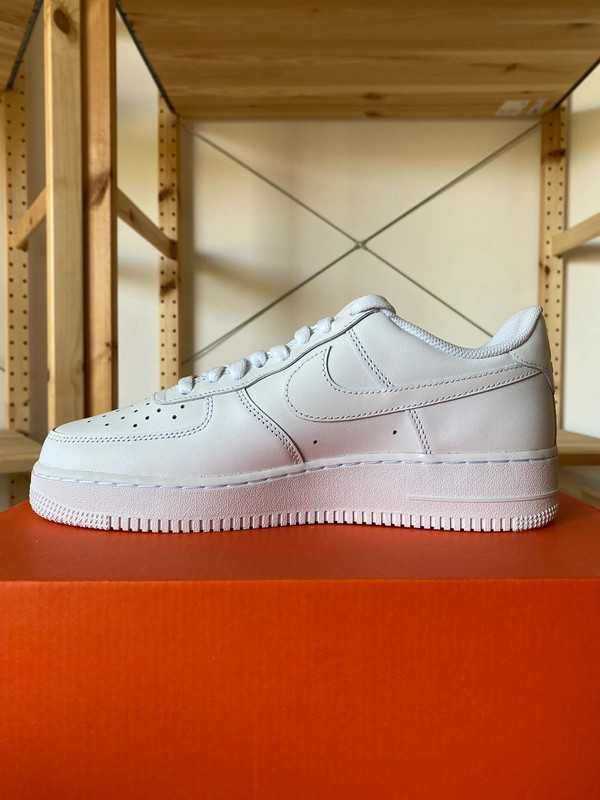 Buty/Nike_AirForce1White "Nowe Trampki" Roz.41