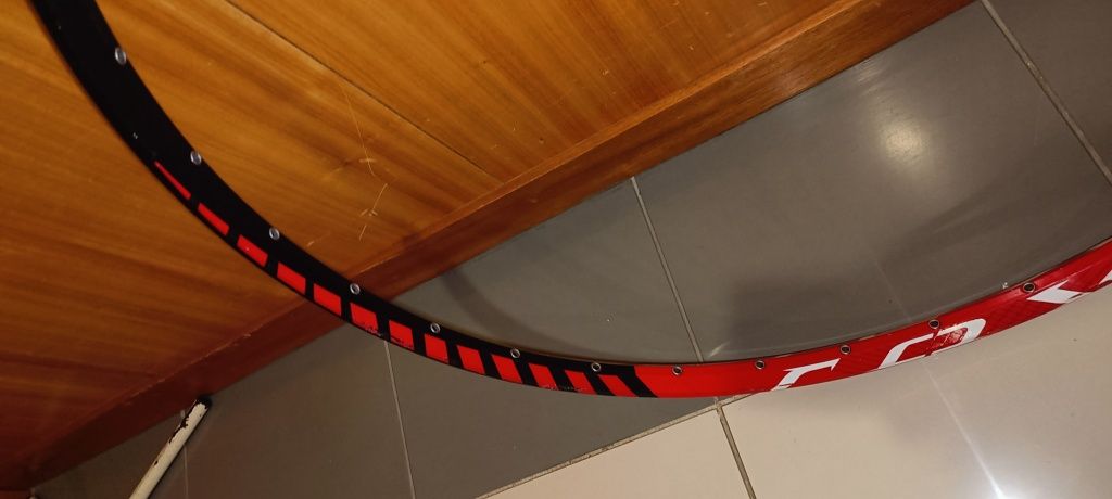 Aro ROVAL roda 29