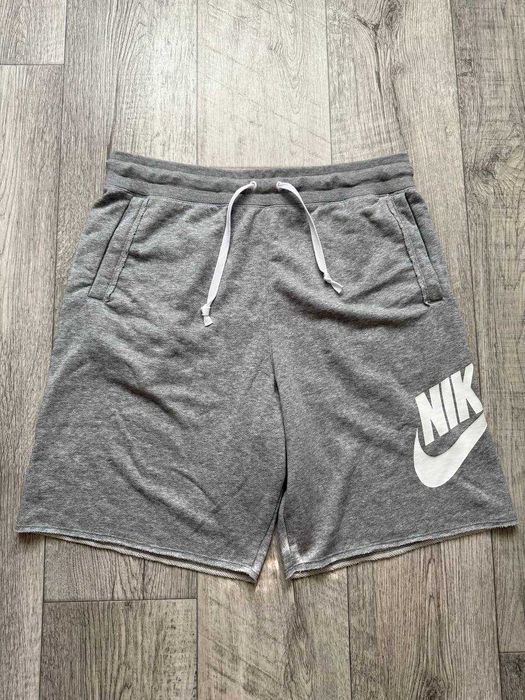 ОРИГІНАЛ! Шорти Nike NSW Alumni French Grey M L | AR2375-064