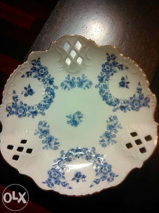 Prato de coleção em porcelana