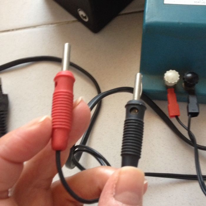 1 alimentador elétrico pouco uso-bom estado