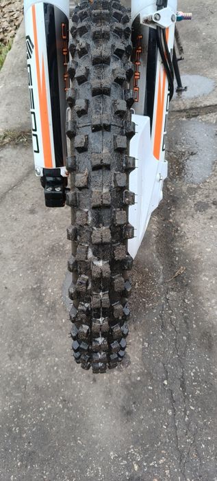 Geon GNS 300 NB(2025)