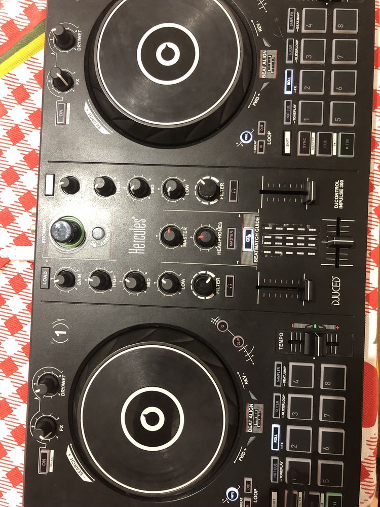 Hercules Inpulse 300