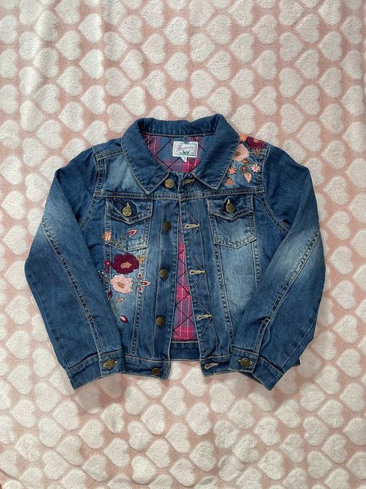 Kurtka dżinsowa katana z odpinanym kożuszkiem 9 lat 134 cm