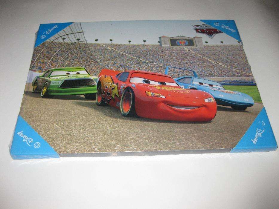 Quadro em Madeira do "Carros" Novo e Selado! Modelo 2