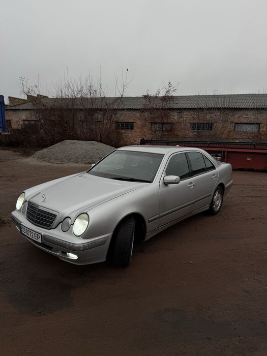 Mercedes E270 W210 elegant