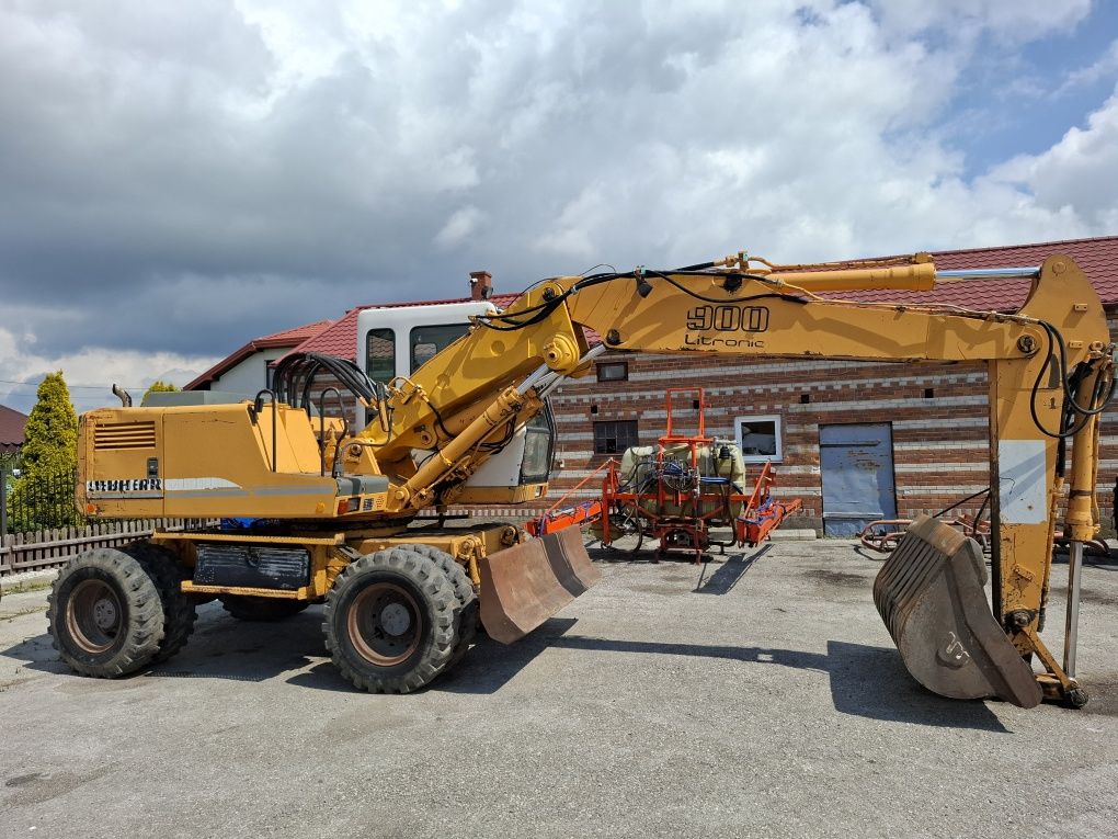 Liebherr  900 litronic 1998 rok 6.0.9.7.3.8.9.5.4