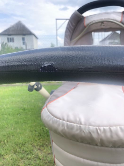 Дитяча коляска