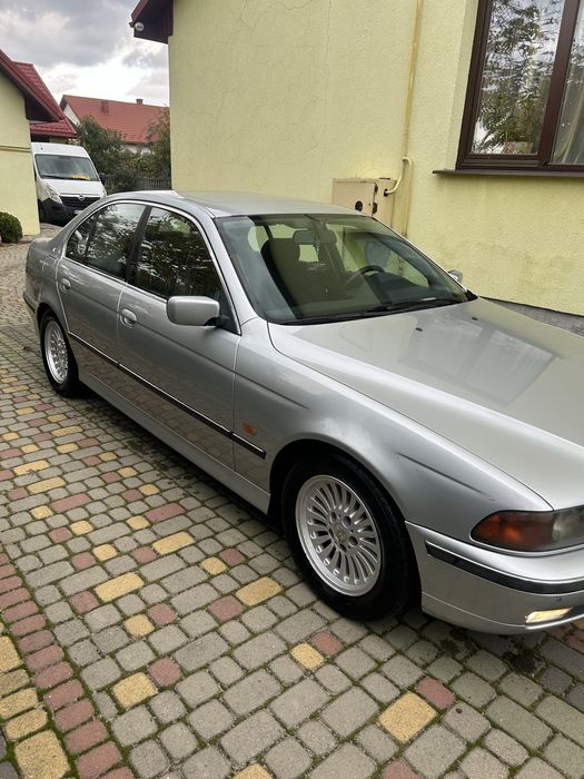 Продається BMW E39 525i