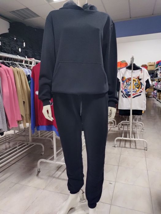 Fato treino 12 Euros.                                 Só para REVENDA