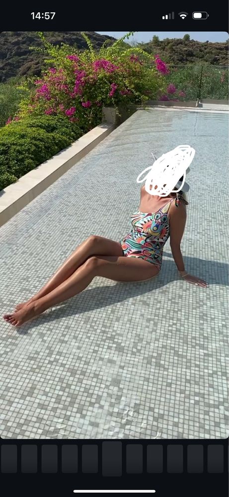 Продам набір з купальником,бренду Flirt and tan