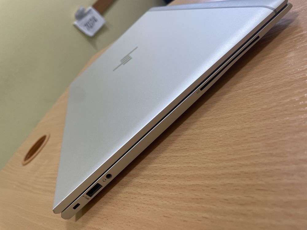 IRIS XE HP ELITEBook 850 G8 15.6 i5-1135G7 16/512 GB FHD IPS