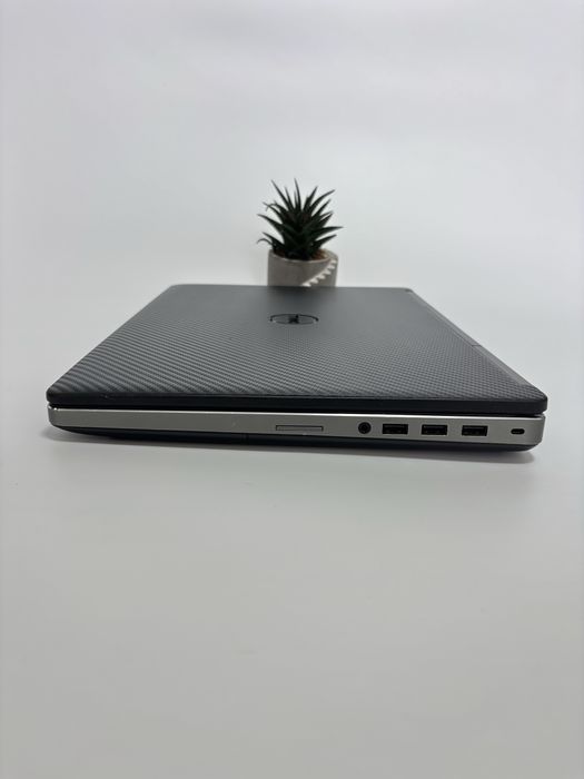 Ігровий Dell Precision 7520