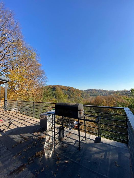 Оренда 2 поверхового видового будинку біля Львова