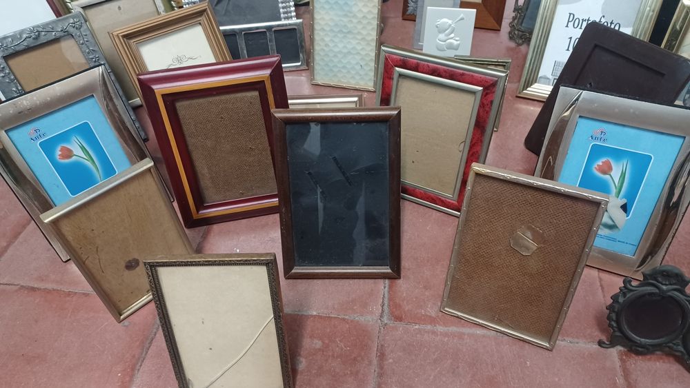 37 molduras diversas