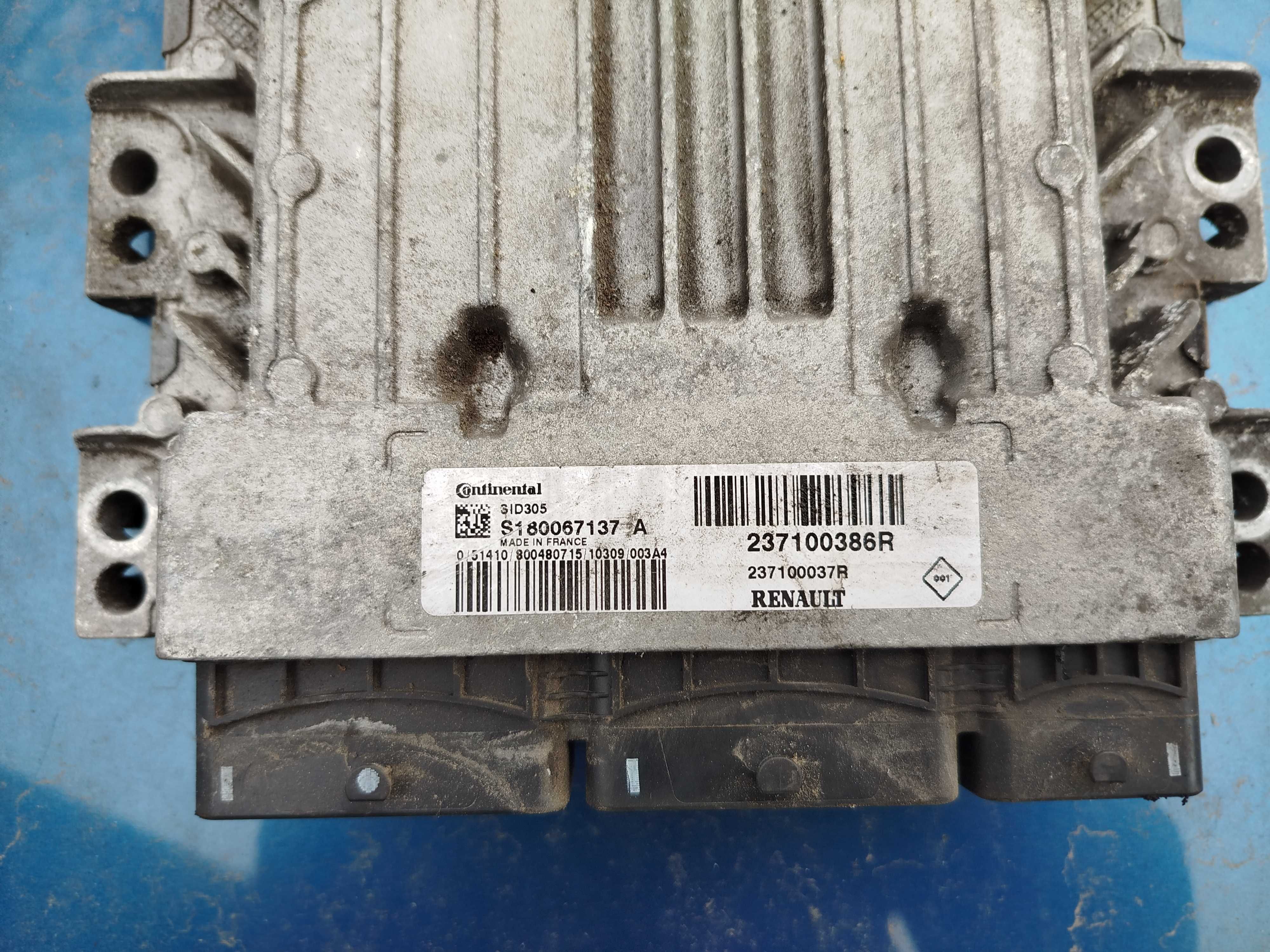 Блок управління двигуном 237100386R Renault Megane 3 1.5 dci