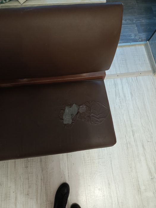 Продам уголок на кухню