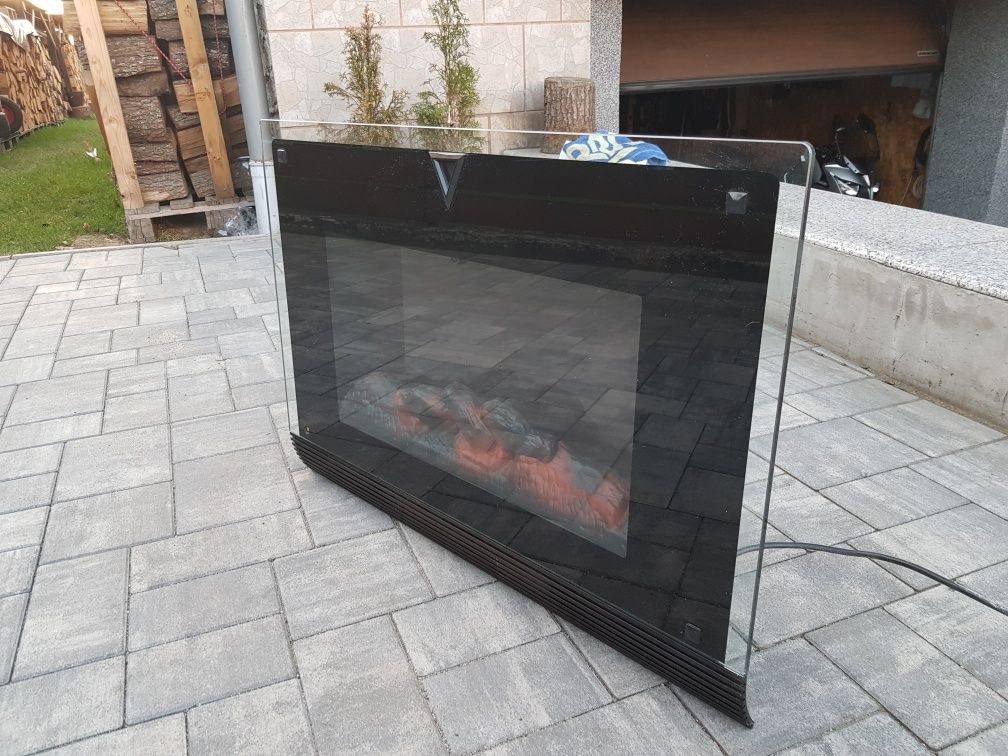 Kominek elektryczny 2800w regulowany