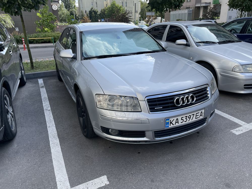 Audi A8 Long 4.2