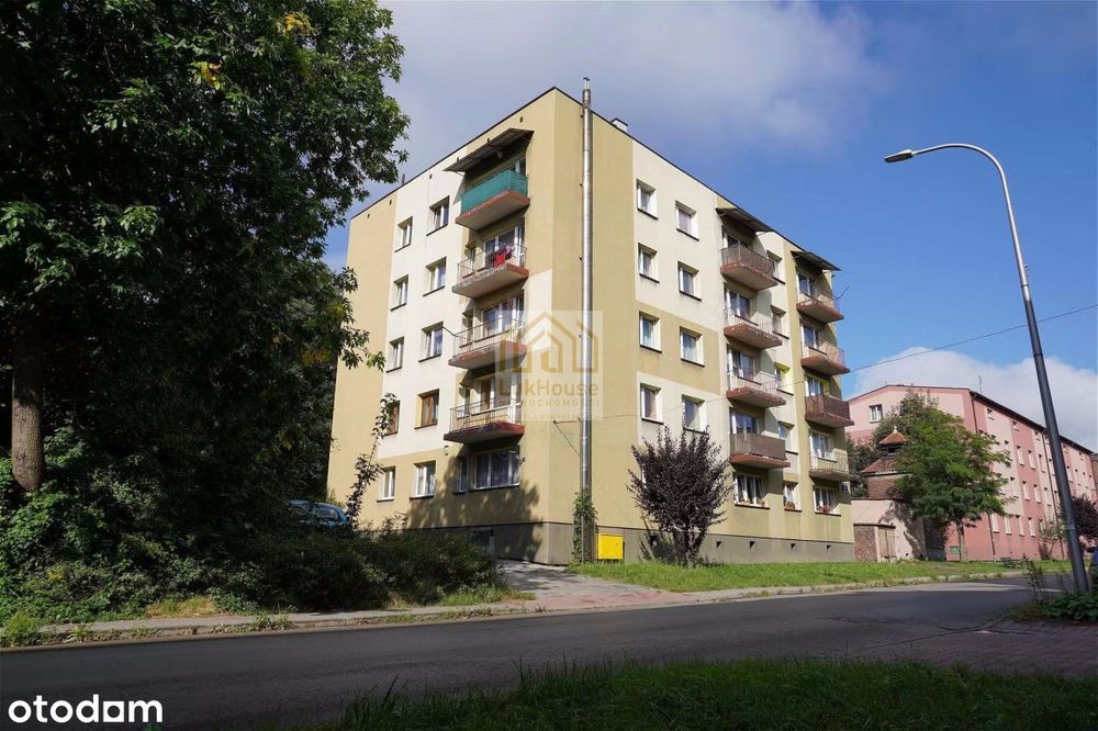 Mieszkanie 3-Pokojowe Na 1 Piętrze Z Balkonem