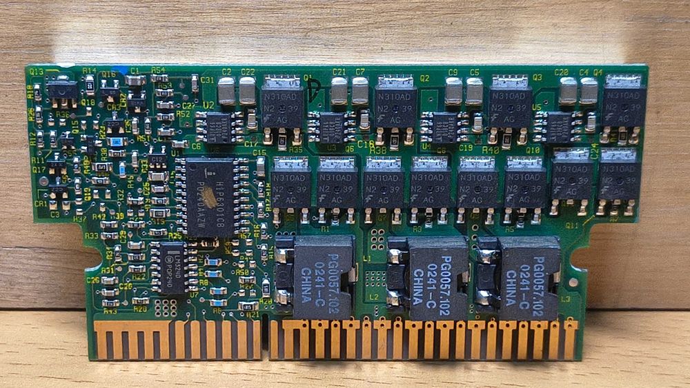 UZYWANY VRM - voltage regulator modul DELL POWEREDGE 6800