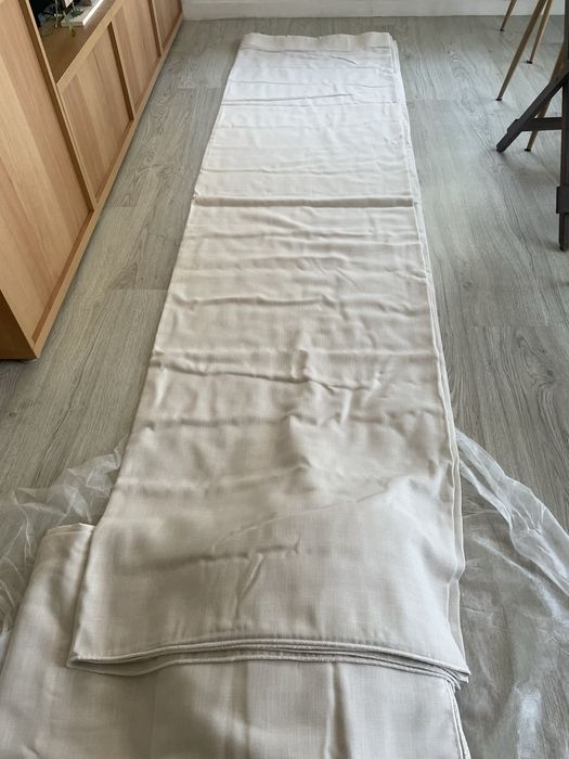 Cortinas em tecido Bege