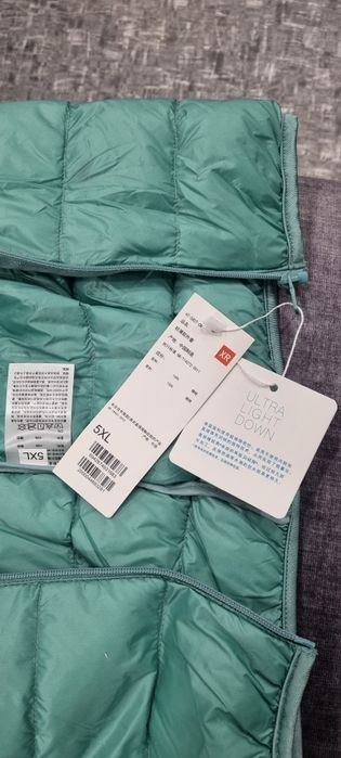 Продаю женскую курточку