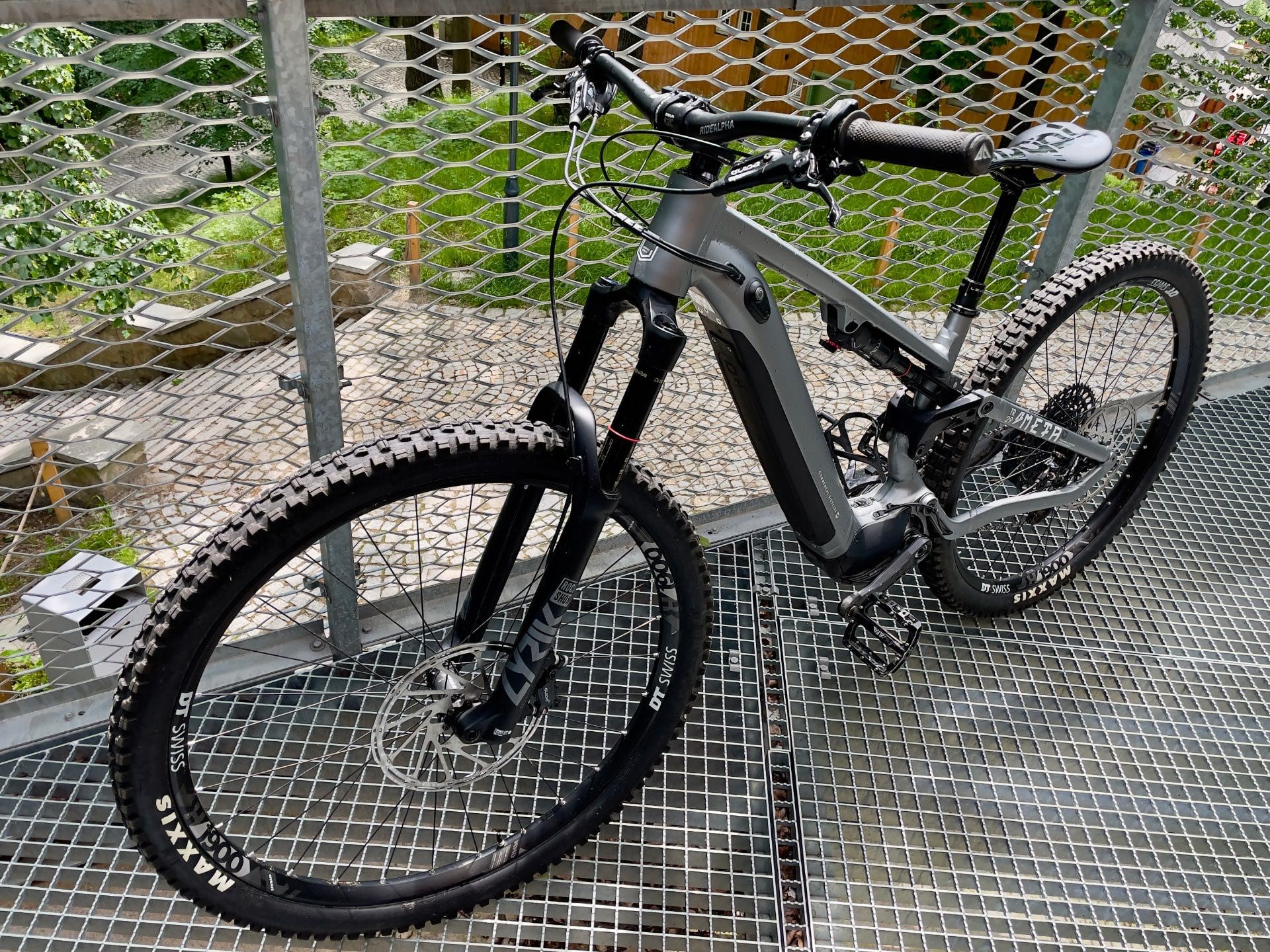 Commencal Meta Power TR RACE MATTE GRAPHITE (S)