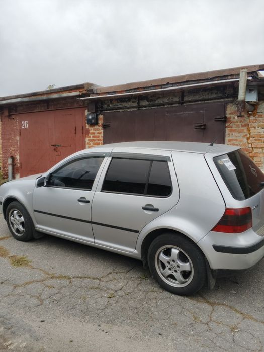 Volkswagen Golf 4