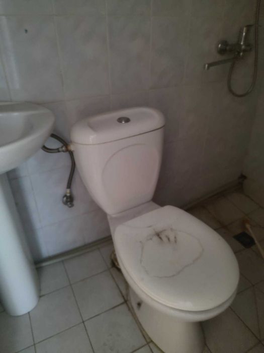 Ст.м. Голосіївська- 1 хв! Здам офіси 14-15-16 м.кв. Є свій сан/вузол!!