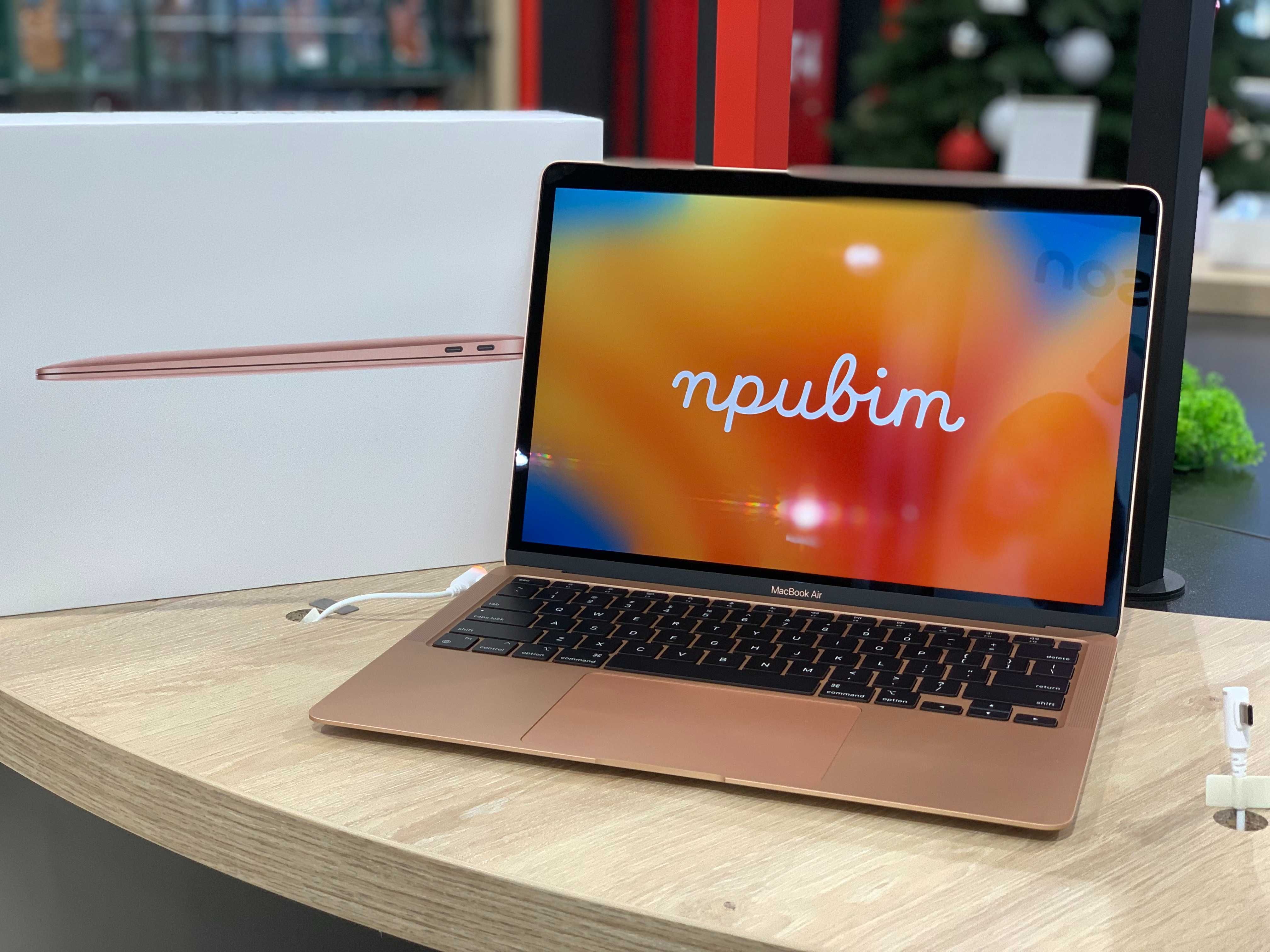 Ноутбук Apple MacBook Air 13" M1 8/256GB 2020 (MGND3)