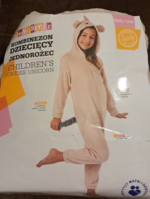 Kombinezon jednorożec  dziecięcy piżama 122/128