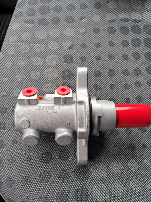 Pompa hamulcowa Ford