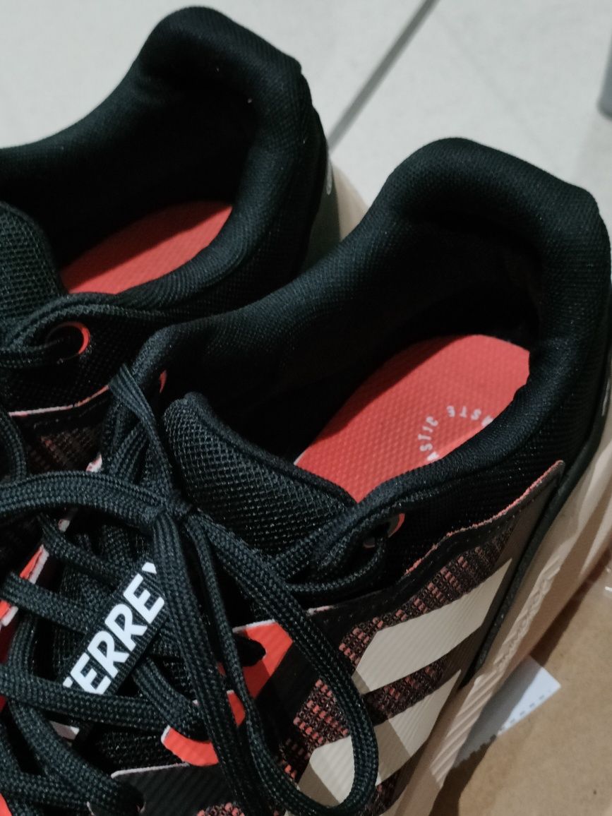 Adidas Terrex, nr 45 1/3 / 290mm, jak nowe