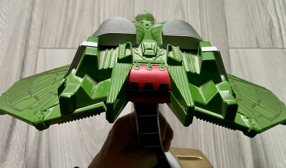Model statku Klingonów Bird of Prey Star Trek 1994 r. Playmates.