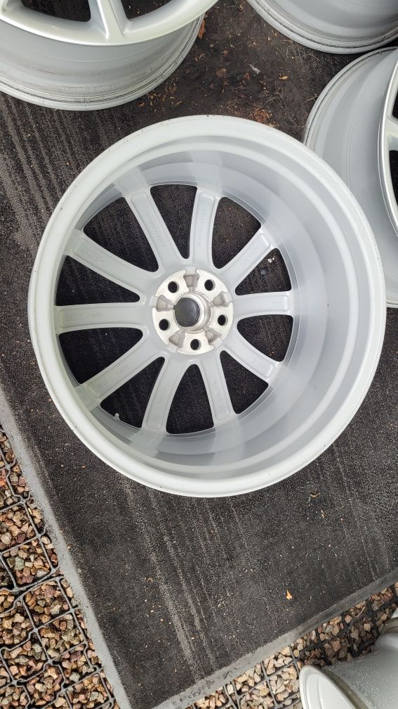 Felgi aluminiowe Oryginalne Jaguar 19" 5x108 8,5J 9,5J