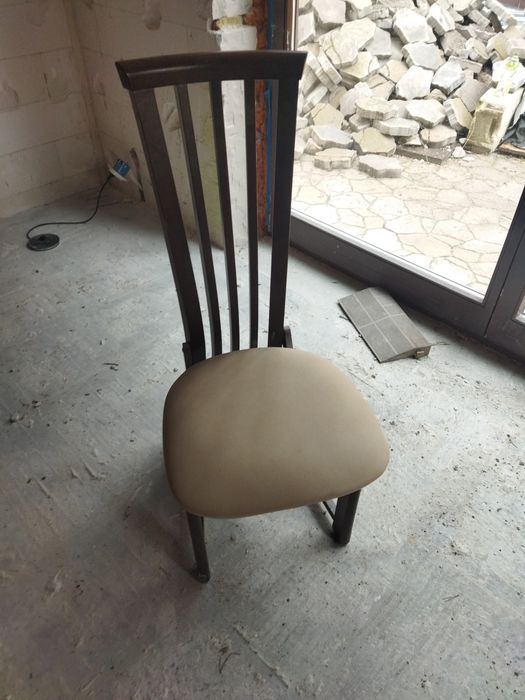 Krzesła drewniane 8 sztuk Tanio pilne